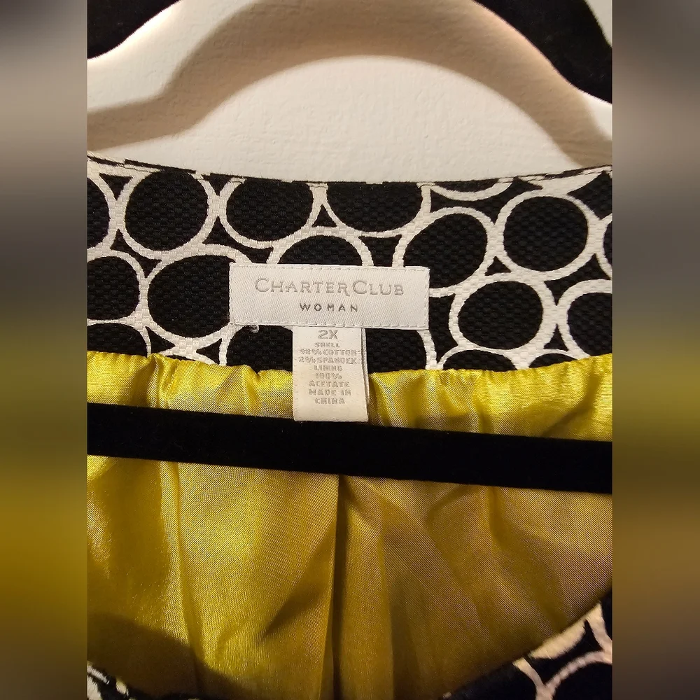 Charter Club Black and White Circle Pattern Jacket with Yellow Lining - Picture 2 of 2